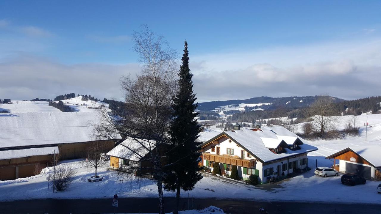 Fewo Friado Im Ferienpark Oa - Ohne Zusatzkosten Nach Anreise - Mit Hallenbad, W-Lan, Pkw-Garage, Kurtaxe Mit Allgaeu-Walser-Pass, Bett- Und Handtuch-Waesche Sowie End-Reinigung 米森-维尔哈姆斯 外观 照片