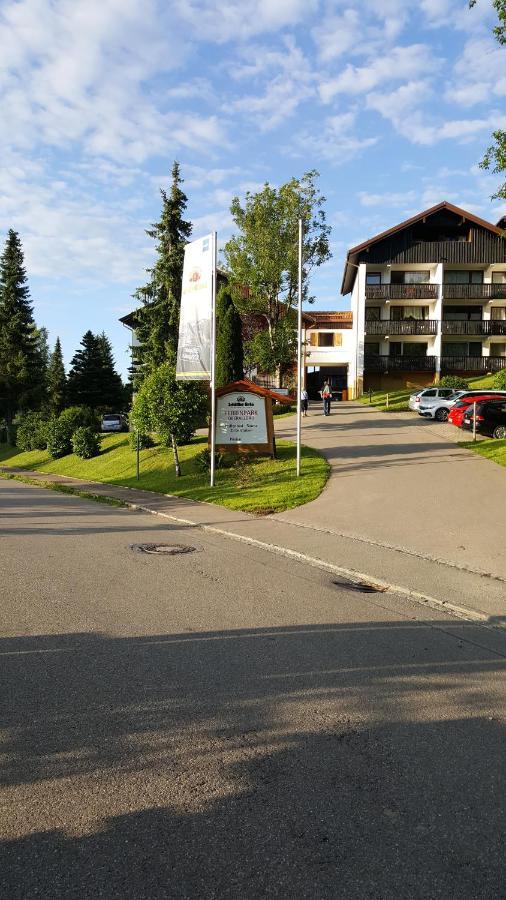 Fewo Friado Im Ferienpark Oa - Ohne Zusatzkosten Nach Anreise - Mit Hallenbad, W-Lan, Pkw-Garage, Kurtaxe Mit Allgaeu-Walser-Pass, Bett- Und Handtuch-Waesche Sowie End-Reinigung 米森-维尔哈姆斯 外观 照片